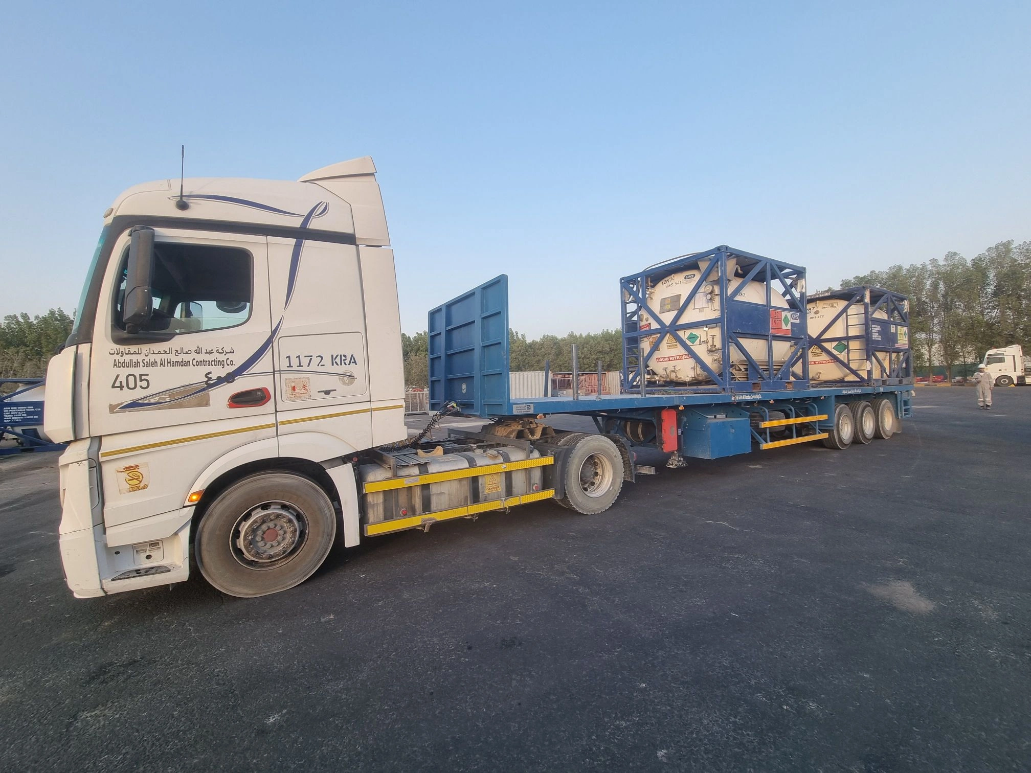 Boom Lifts Rental Services | Alhamdaan Logistics Equipment KSA